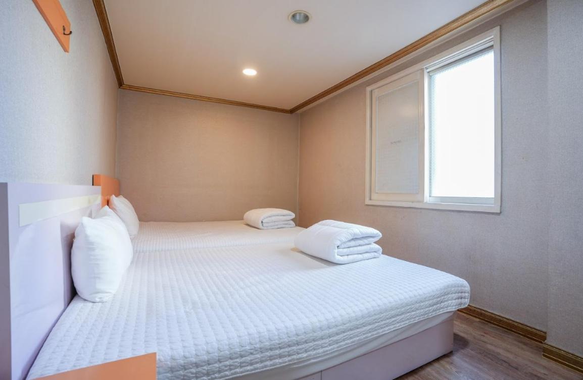 K Motel Daeyeon Busan Exterior photo